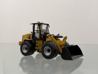 Cat 910K Diecast Master 1/32
