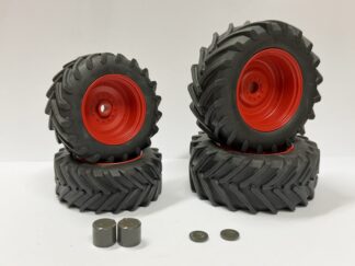 Hjulsett Fendt 1050 Rød