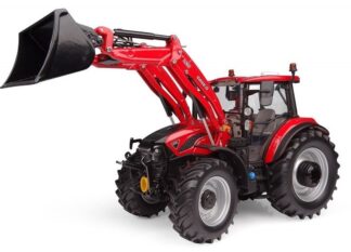 Case IH Farmall 120c + L635 Universal Hobbies 1/32