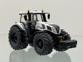 New Holland T8.435 Exclusive White Edition 1/32 Marge Models