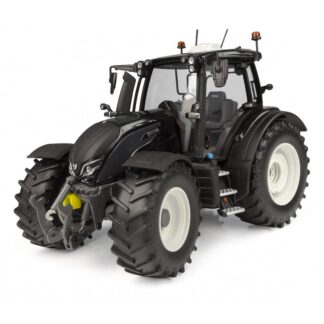 Valtra N175 Black Metallic Limited Edition 1/32 Universal Hobbies